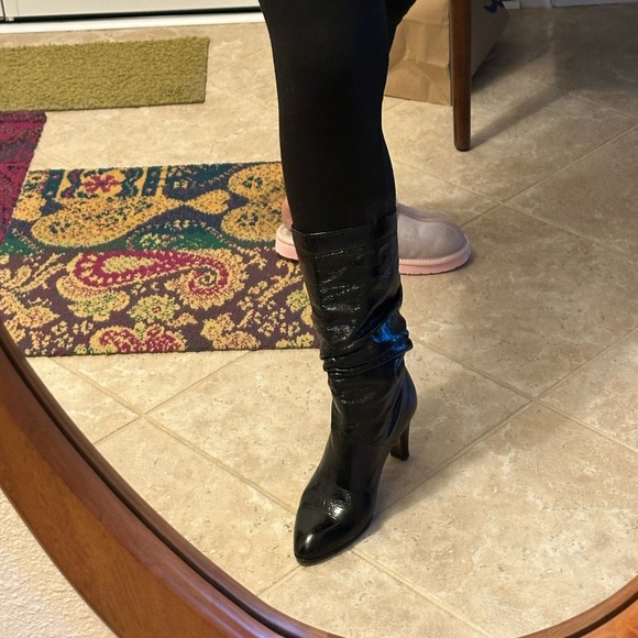 Brian Atwood crinkled pattern leather boots - Picture 4 of 10